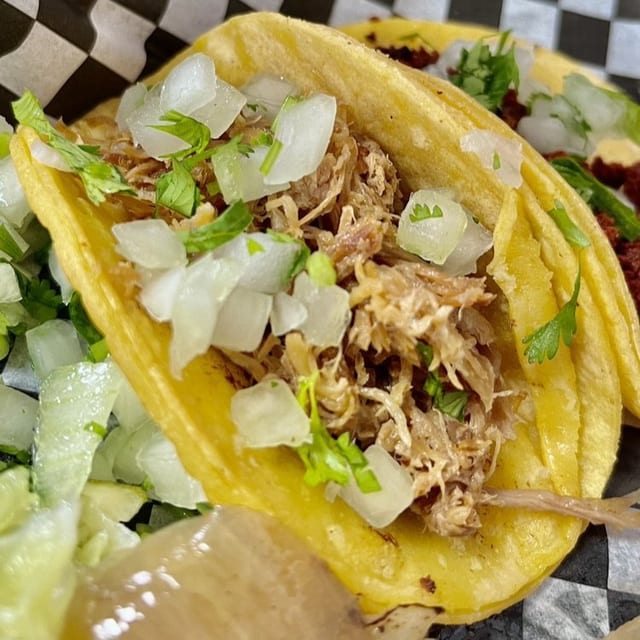 Carnitas Taco (Shredded Pork).